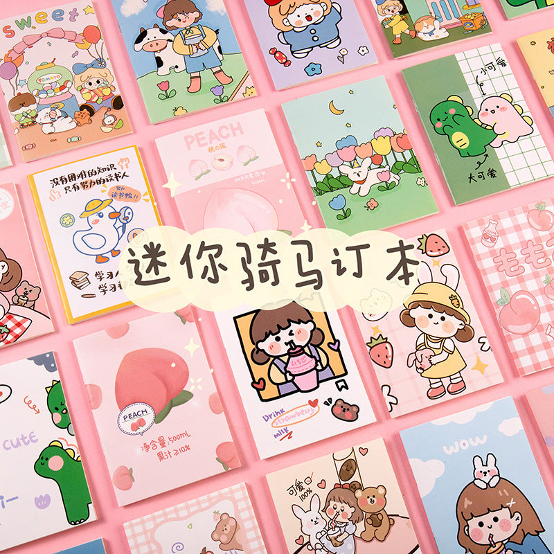 32P韩版可爱迷你记事本卡通动物圣诞款口袋笔记小本子小礼物奖品 32-Page Cute Mini Notebook: Cartoon Animals Christmas Edition—Pocket-Sized Notebook, Small Gift, or Prize
