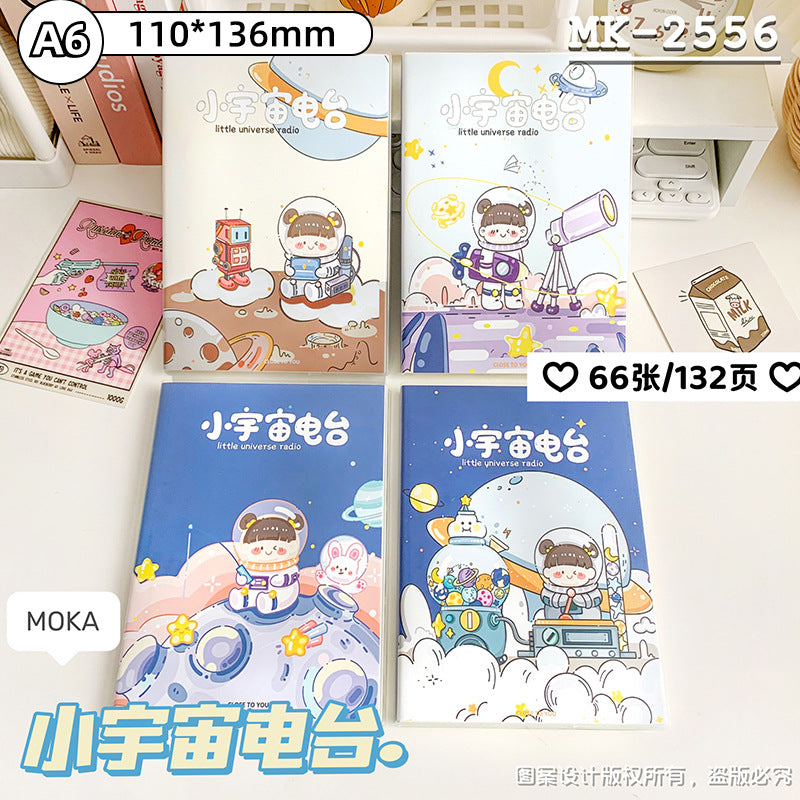 MOKA新款A6胶套笔记本A5学生办公高颜值加厚本子记笔记小清新本子MOKA's New A6 Plastic-Covered Notebook: A5 Size for Students and Office Use—Stylish, Thick-Paged Notebook for Note-Taking with a Fresh, Minimalist Design