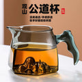 公道杯高硼硅玻璃高档茶漏过滤分茶器一体高颜值泡茶公杯茶滤茶海Gongdao Cup: High-Quality Borosilicate Glass Premium Tea Strainer and Tea Divider in One—Stylish Shared Tea Cup with Tea Strainer and Tea Bowl