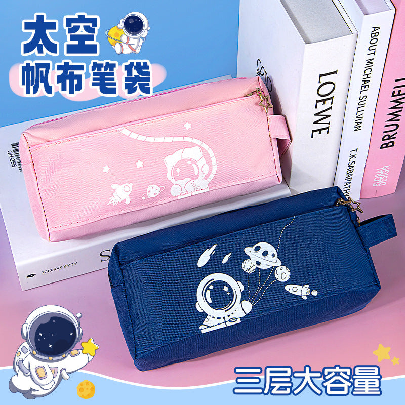 高颜值太空笔袋小学生三层大容量帆布文具袋多功能手提收纳袋Stylish Space-Themed Pencil Case: Three-Tier, Large-Capacity Canvas Stationery Bag for Elementary School Students—Multifunctional Carry-On Storage Bag