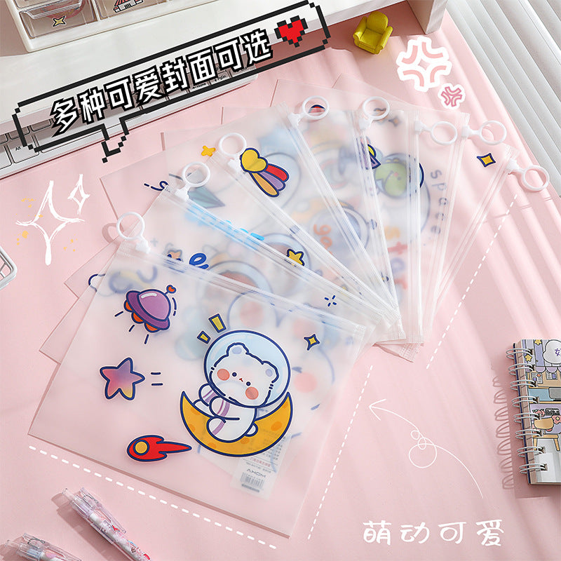 MOKA防水拉边袋小清新PVC学生笔袋收纳袋指环可爱卡通文件袋MOKA Waterproof Zipper Pouch: Fresh and Cute PVC Student Pencil Case, Storage Pouch, Ring-Style Cute Cartoon Document Pouch