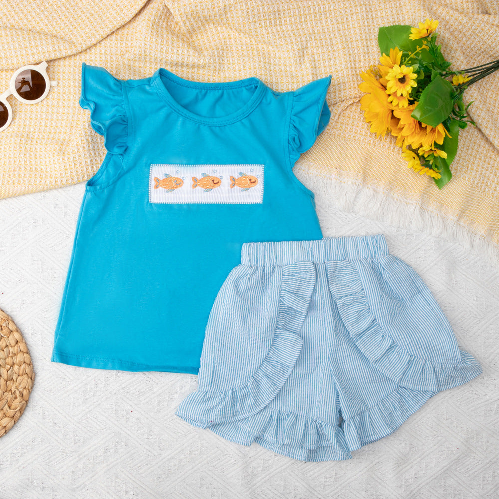 女童打揽刺绣套装飞袖小鱼绣花短袖花边短裤 Girls' Embroidered Set with Flare Sleeves, Small Fish Embroidery, Short-Sleeved Top, and Lace Shorts