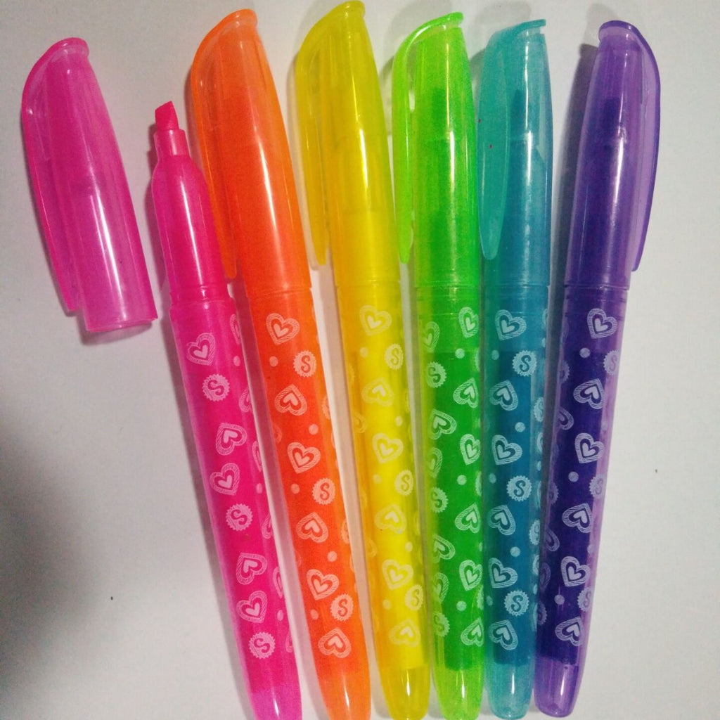 六色荧光笔可印塑料按动笔圆珠笔有色透明荧光笔多种款式Six-colour highlighter pens, printable plastic push-button pens, ballpoint pens, coloured and transparent highlighter pens, various styles available