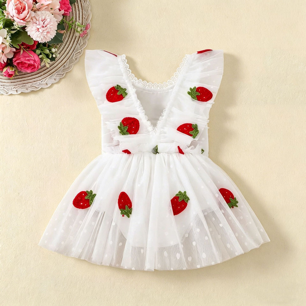 婴幼女童夏季哈衣草莓贴布连体衣绣花波点网纱裙 Summer Romper for Infants and Toddler Girls with Strawberry Patch, Embroidered Polka-Dot Tulle Skirt