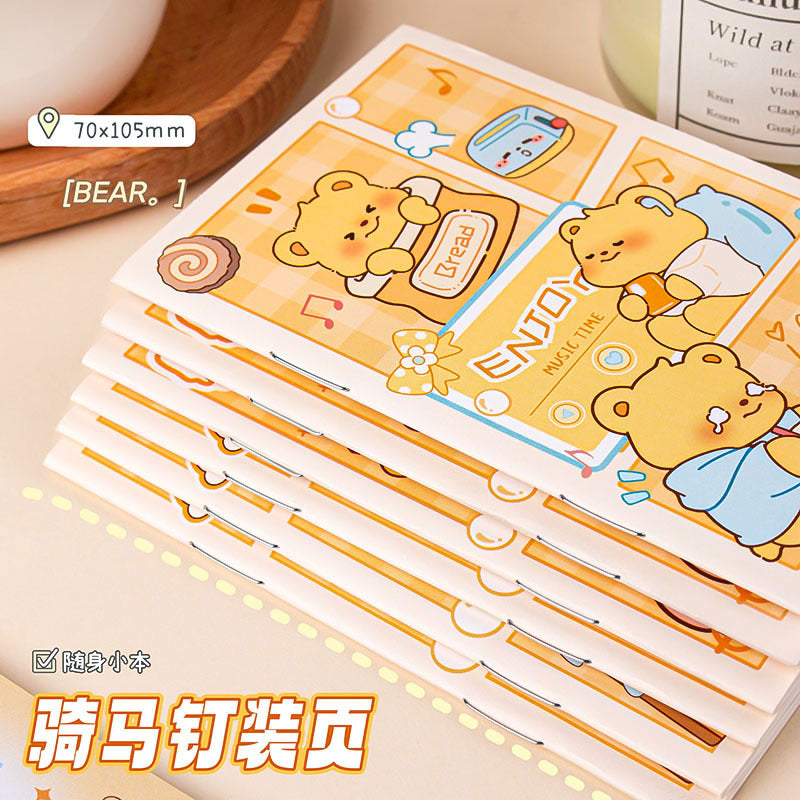 布丁小熊骑马订横线本可爱卡通学生便签本迷你小本子记事笔记本Pudding Bear Saddle-Stitched Lined Notebook—Cute Cartoon Student Sticky Note Pad, Mini Notebook, Notepad