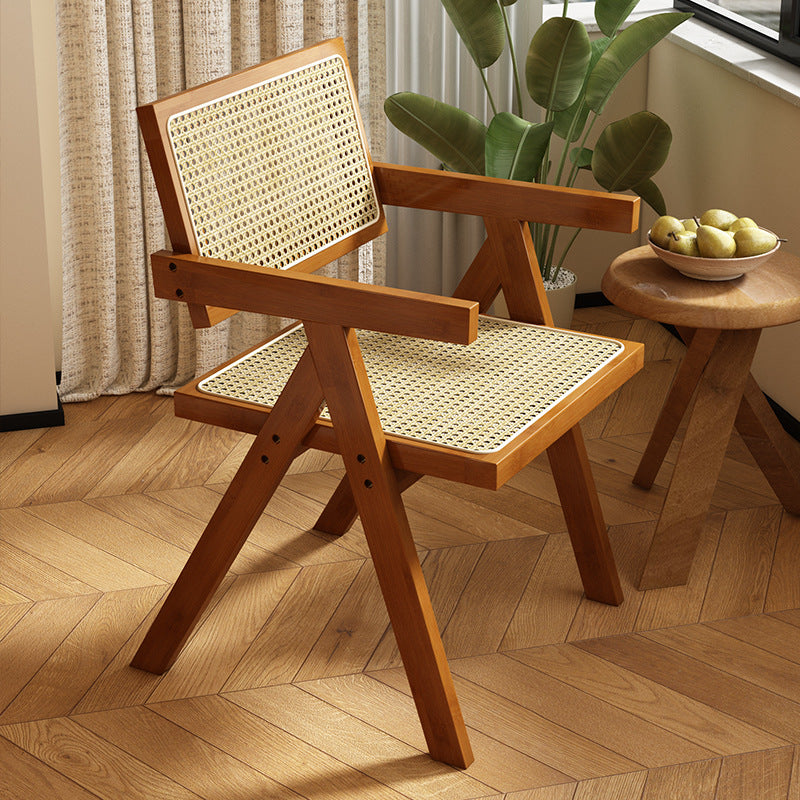 复古藤编实木椅子 家用靠背扶手椅 休闲椅Vintage rattan and solid wood chair; home armchair with backrest; lounge chair