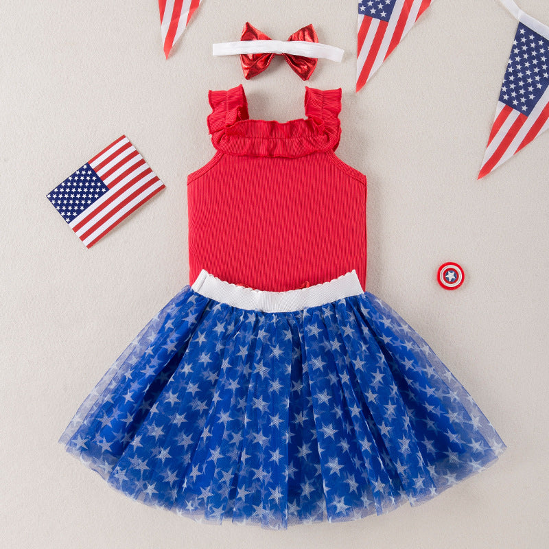 童装独立日宝宝服饰荷叶花边吊带哈衣蝴蝶结星星半身裙派对服Independence Day Baby Outfits—Ruffled Strapless Rompers, Bow-Adorned Star-Printed Skirts, Party Dresses
