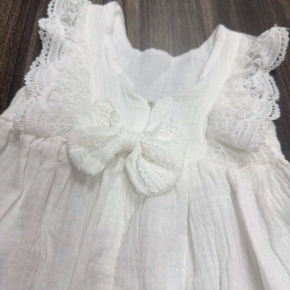 夏季女宝宝针织无袖连身裙婴幼儿女童蝴蝶结蓬蓬公主裙 Summer Knit Sleeveless One-Piece Dress for Baby Girls—Infant and Toddler Girls' Bow-Adorned Puffy Princess Dress