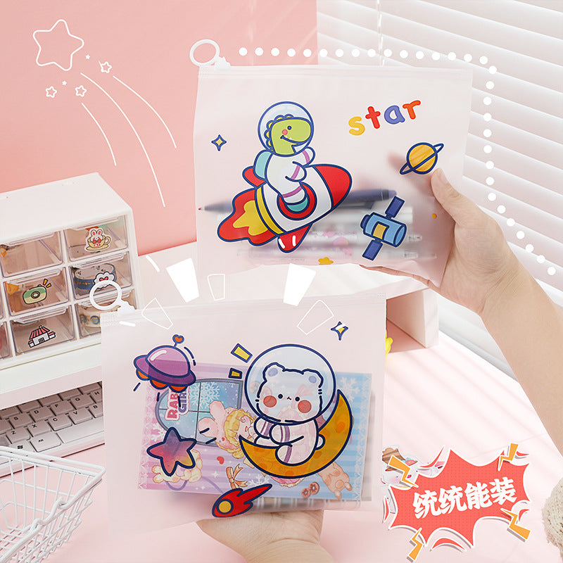 MOKA防水拉边袋小清新PVC学生笔袋收纳袋指环可爱卡通文件袋MOKA Waterproof Zipper Pouch: Fresh and Cute PVC Student Pencil Case, Storage Pouch, Ring-Style Cute Cartoon Document Pouch