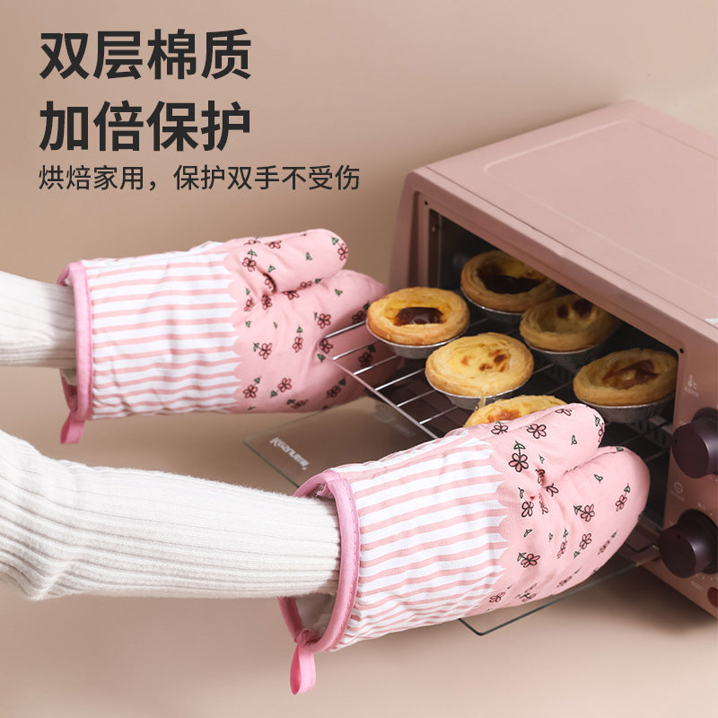 家用加厚隔热手套烤箱烘焙防烫耐高温手套厨房蒸箱微波炉专用手套Thickened, heat-insulating gloves for home use; oven and baking gloves; heat-resistant gloves to prevent burns; gloves specifically designed for kitchen steamers and microwave ovens
