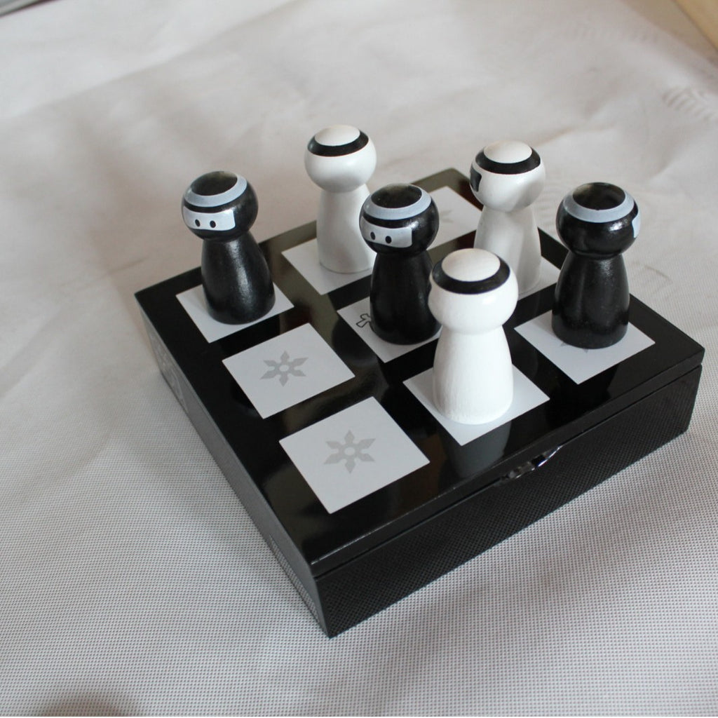木制跳棋   人物造型3子游戏  高光 ox 象棋Wooden Checkers   Figurine-style 3-piece game  Highlighted Ox Chinese Chess