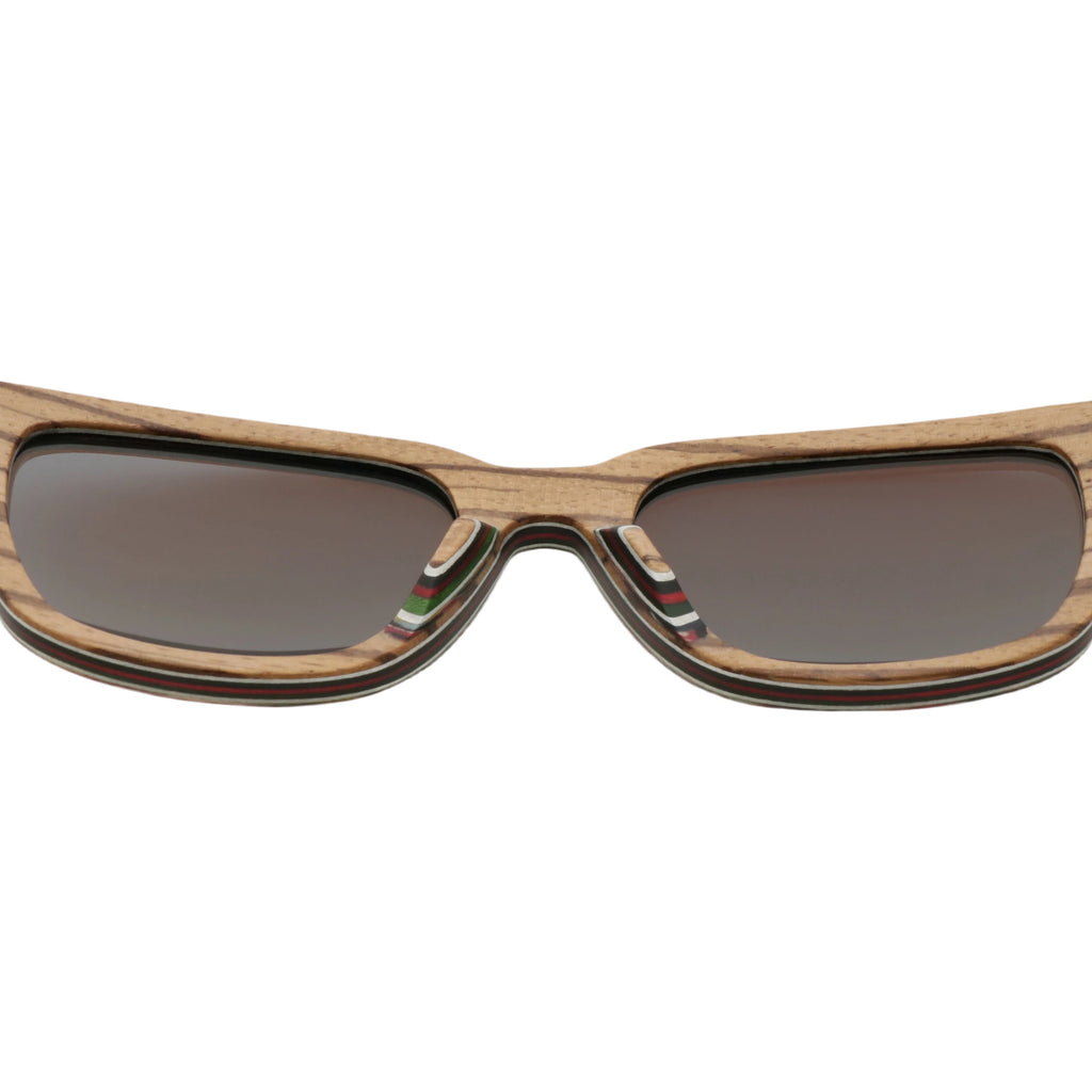 木夹层偏光太阳镜Wood-framed polarised sunglasses