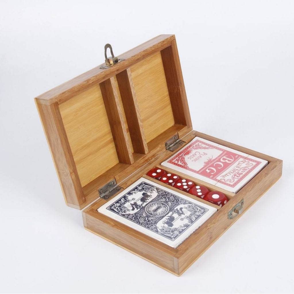 扑克套装木盒 木制创意包装盒 游戏木盒 Poker Set Wooden Box, Creative Wooden Gift Box, Wooden Game Box