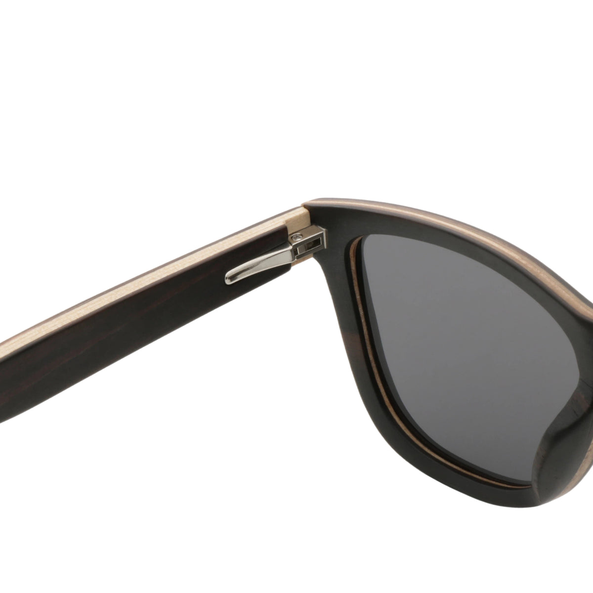 实木夹层镜框墨镜Solid wood laminated-frame sunglasses