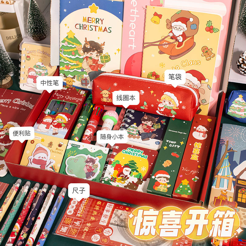 魔卡A4圣诞文具魔盒学习用品套装学生奖品礼物盲盒礼品拆拆乐Magic Card A4 Christmas Stationery Mystery Box School Supplies Set Student Rewards Gift Blind Box Unboxing Fun