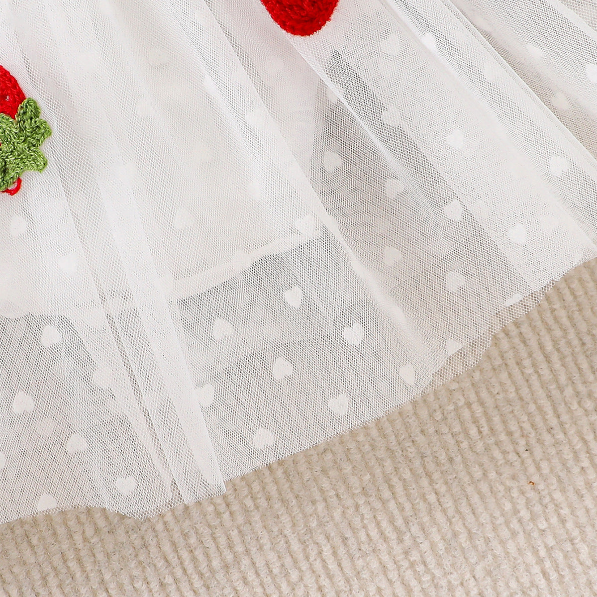 婴幼女童夏季哈衣草莓贴布连体衣绣花波点网纱裙 Summer Romper for Infants and Toddler Girls with Strawberry Patch, Embroidered Polka-Dot Tulle Skirt