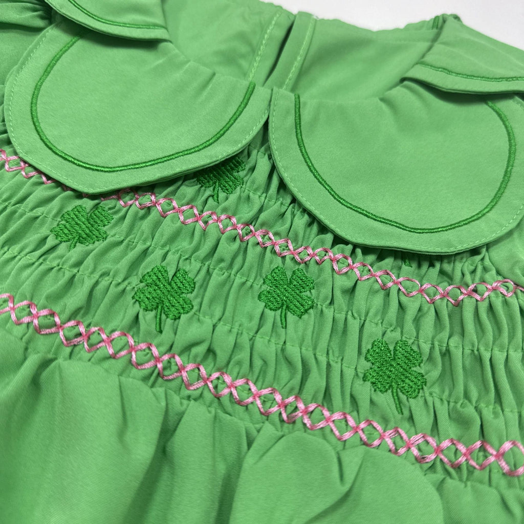 女童打揽连衣裙夏季短袖花边领四叶草绣花女宝宝公主裙 Girls' Ruffled Summer Dress with Short Sleeves, Lace Collar, and Four-Leaf Clover Embroidery—Princess Dress for Baby Girls