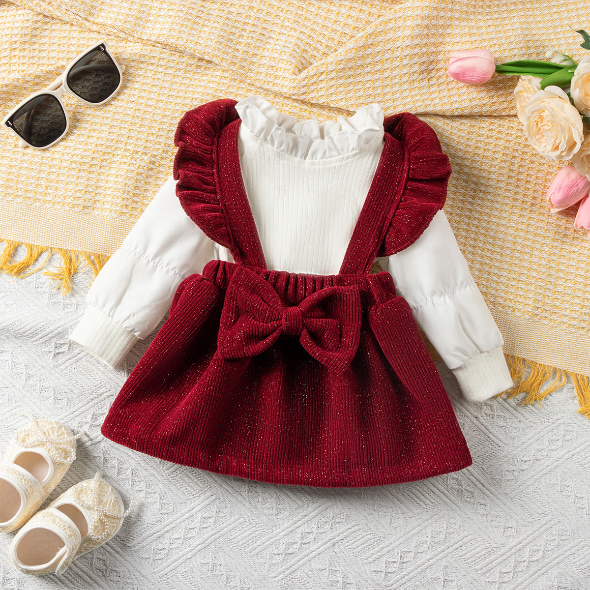 女童套装女宝宝加厚打底衫木耳花边裙子两件套圣诞 Girls' Outfit Set: Baby Girl Thickened Base Layer Top and Ruffle Skirt Two-Piece Set for Christmas