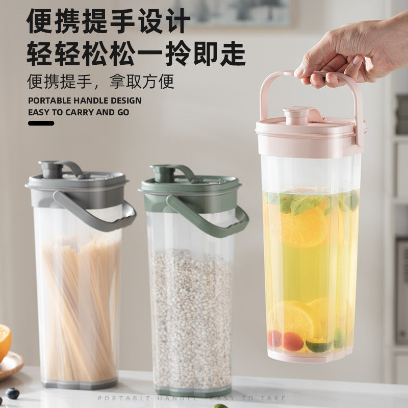 家用带刻度家用耐高温冷水壶 塑料制通用可装水果奶茶凉水壶 Household High-Temperature-Resistant Water Pitcher with Measurement Markings—Plastic, Versatile, Suitable for Fruit, Milk Tea, and Cold Water