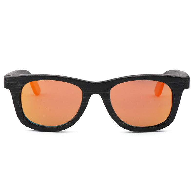 竹木框墨镜Bamboo and wood-framed sunglasses