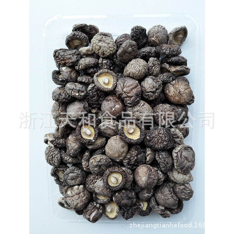厂家供应去柄香菇 批发食用菌土特产香菇干大宗食材Manufacturer supplying stemmed shiitake mushrooms; wholesale of edible fungi, local specialities, dried shiitake mushrooms and bulk food ingredients