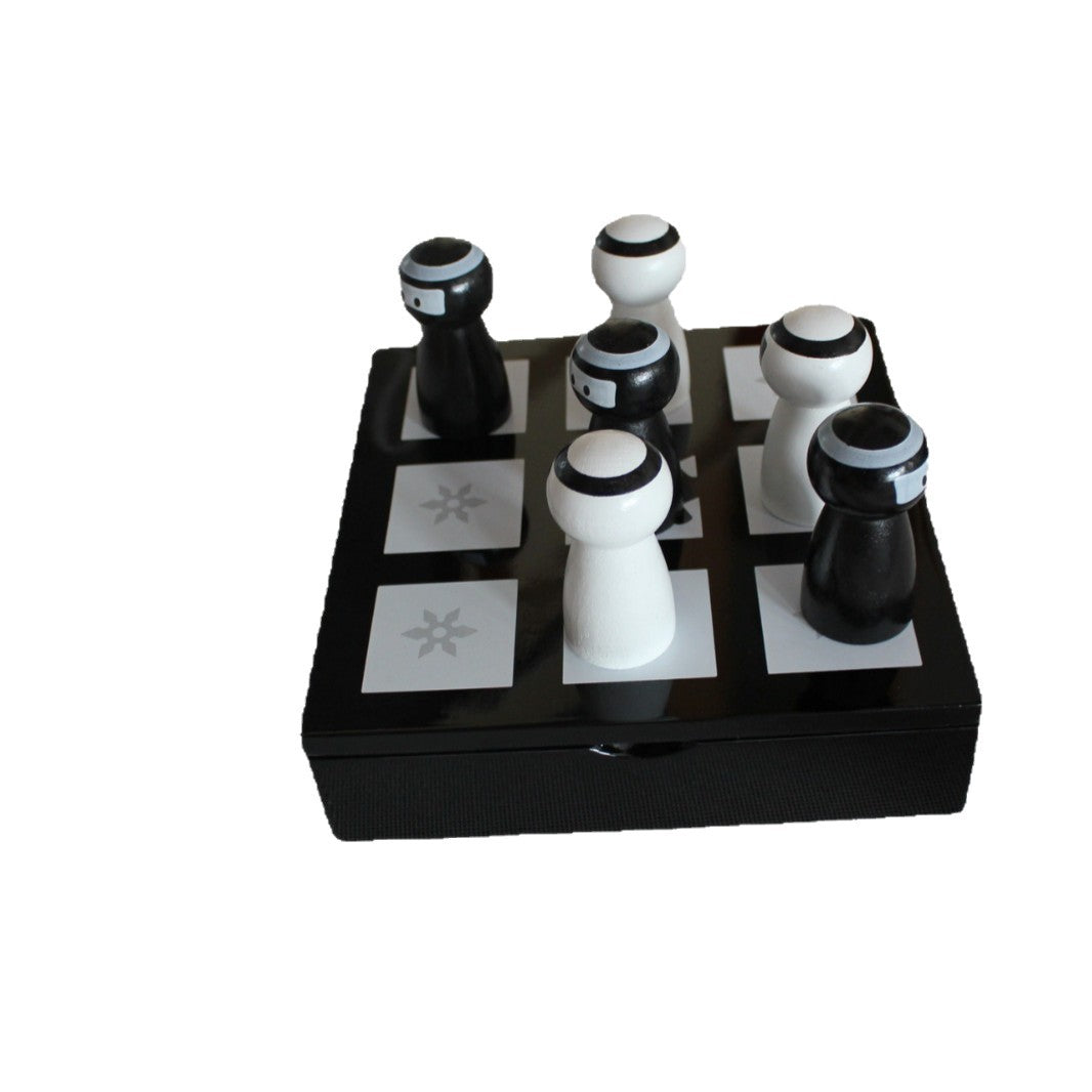 木制跳棋   人物造型3子游戏  高光 ox 象棋Wooden Checkers   Figurine-style 3-piece game  Highlighted Ox Chinese Chess