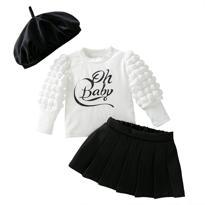 婴幼儿童潮流字母泡泡袖休闲上衣洋气贝雷帽半身裙3件套Trendy 3-Piece Set for Infants and Toddlers: Letter-Print Puff-Sleeve Casual Top, Stylish Beret, and Skirt