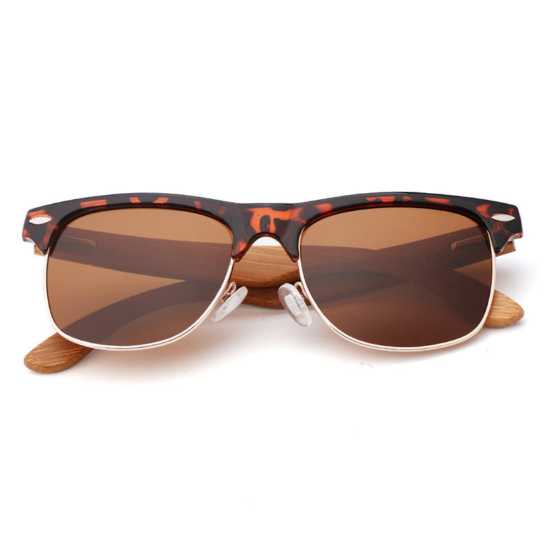 时尚金属太阳眼镜Stylish metal sunglasses