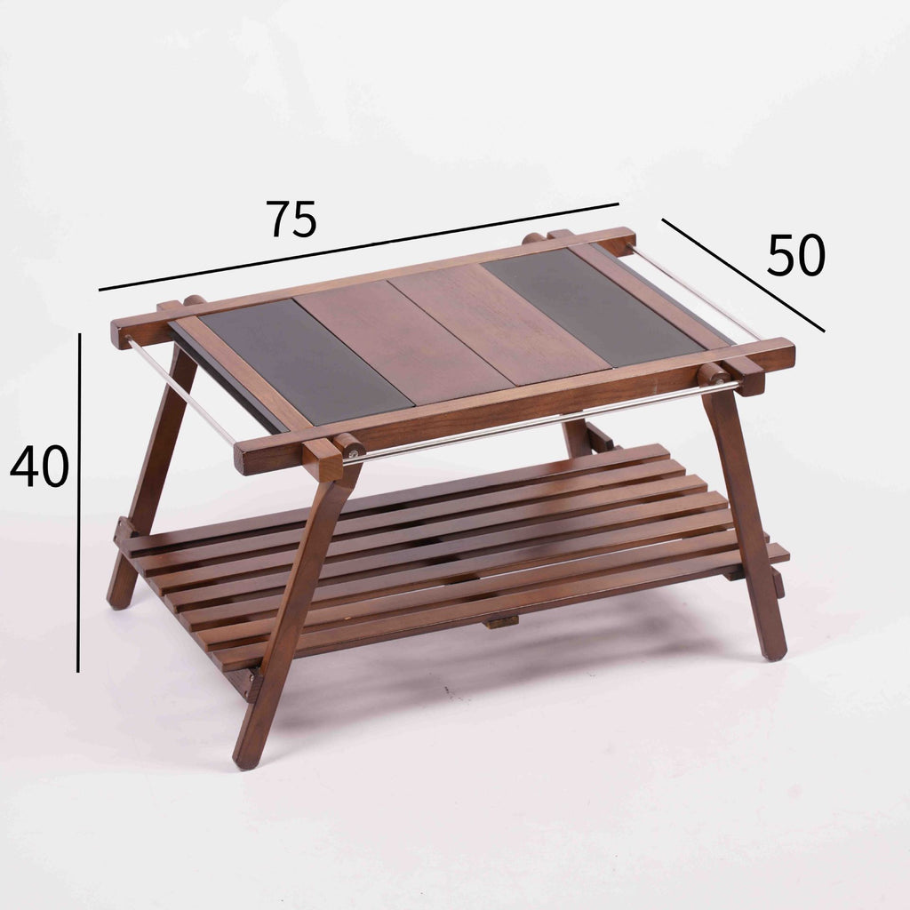 野炊烧烤桌子Picnic and barbecue table