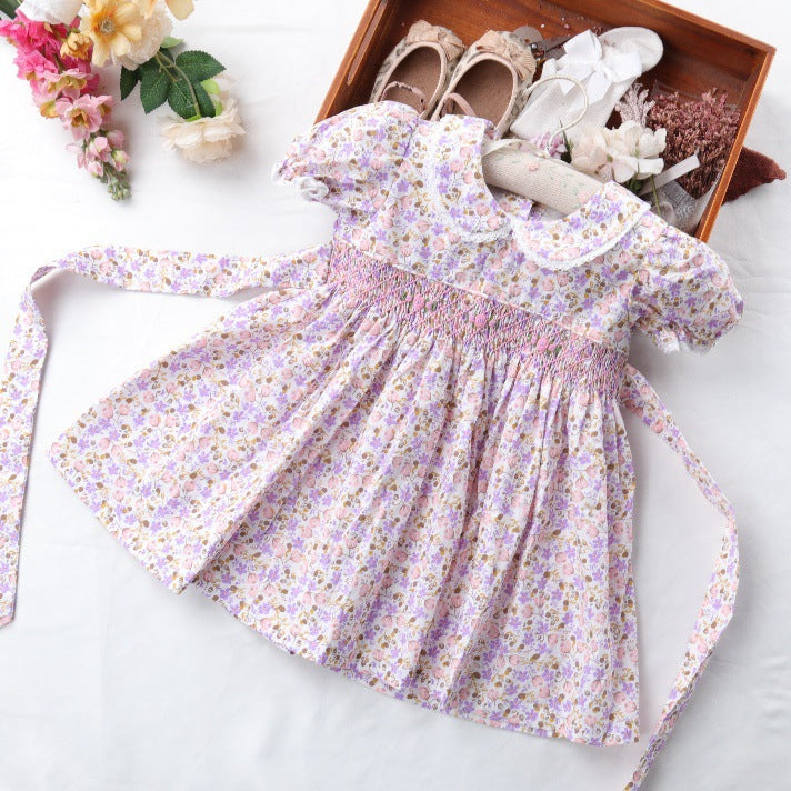 手工打揽碎花刺绣娃娃领女童短袖连衣裙田园清新公主裙Hand-Embroidered Floral Doll-Collar Girls' Short-Sleeve Dress: A Fresh, Rustic Princess Dress