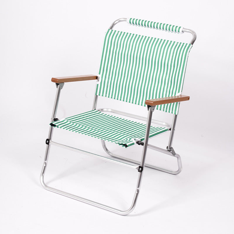 条纹折叠沙滩椅Striped folding beach chair